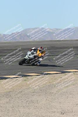 media/Oct-25-2025-Race Pace (Sat) [[47cce5476f]]/Non Verified (1st 20 Minutes of Every Hour)/1-Bowl (10am)/